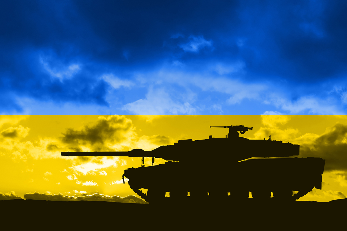 tank with blue and yellow color in image