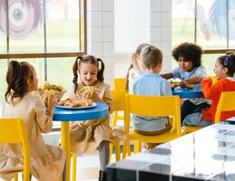 children eating at school
